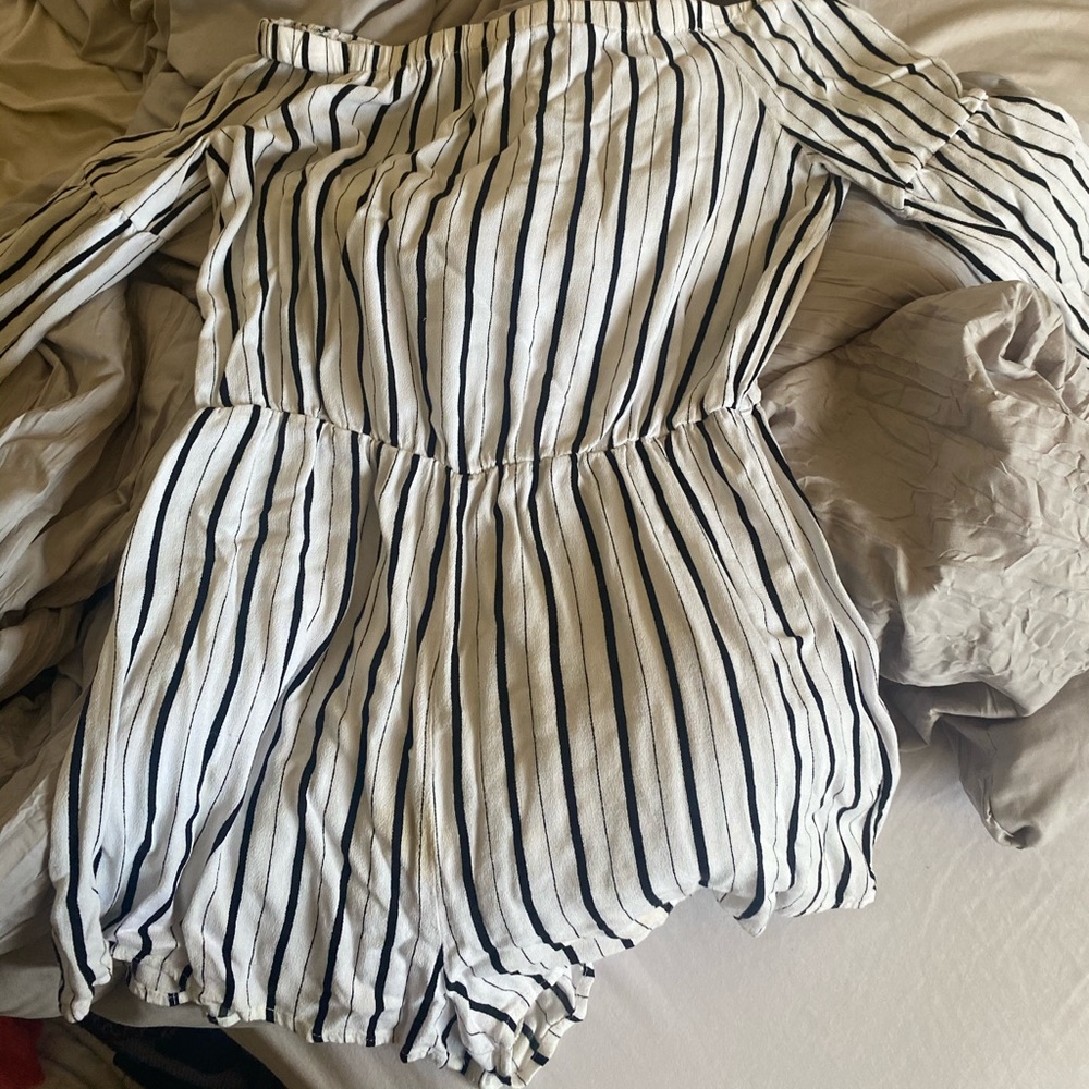 Pacsun Romper S